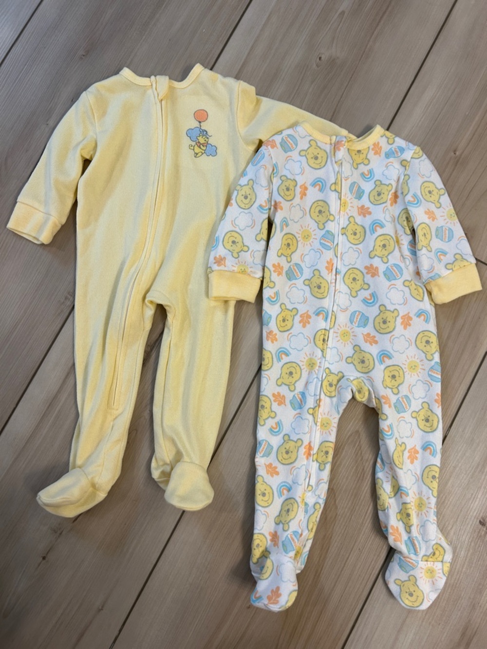 Disney baby Winnie the Pooh zippered footies onesies like new